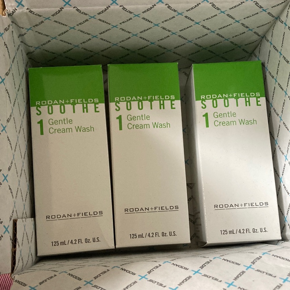 Two Sealed Rodan + Fields Soothe Gentle Cream Wash with Original Packaging